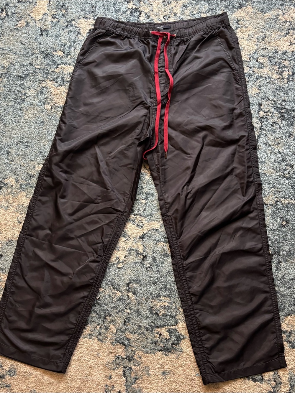 Men's Black Cargo Pants with Contrast Stitching - Picture 2 of 9